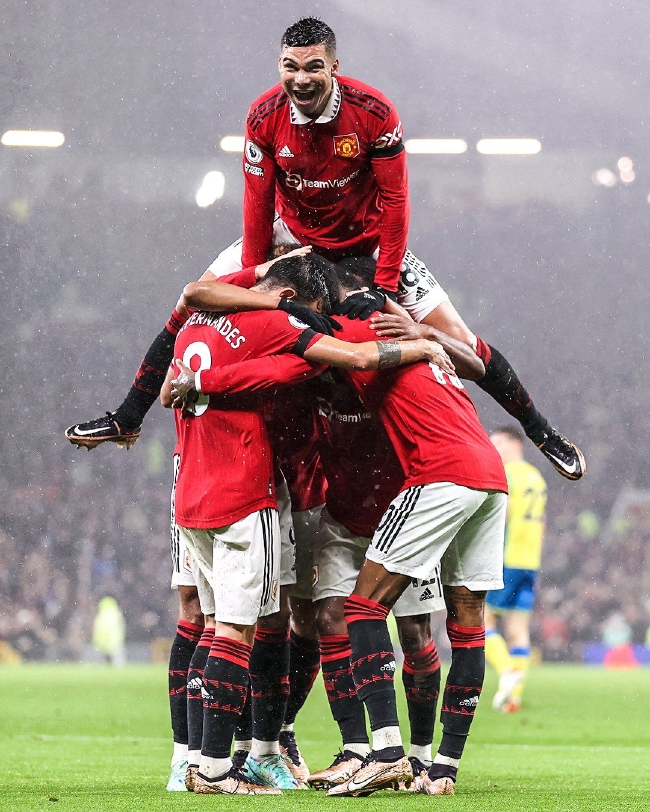 曹操虽然爱 曹操虽然爱